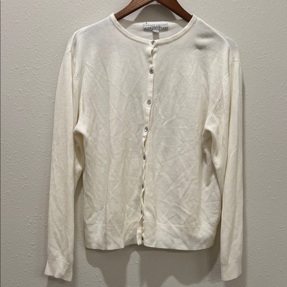 Carolyn Taylor Jackets & Blazers - Carolyn Taylor Essentials Ivory Cardigan